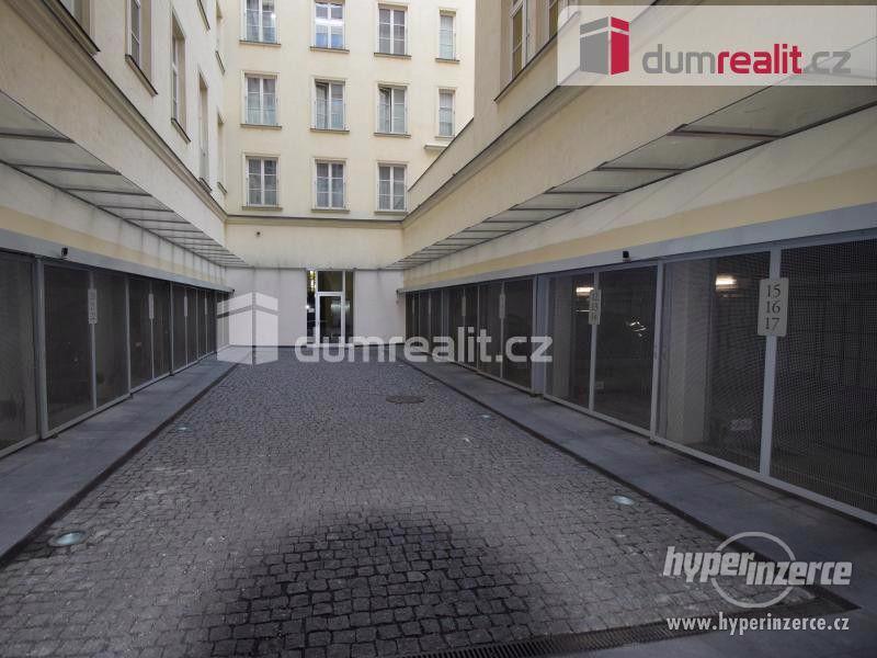 Prodej mezonetového bytu 4+kk 143 m2 + terasa 12 m2 + parkovací stání, Praha 1 - Nové Město,ul. Seno - foto 2