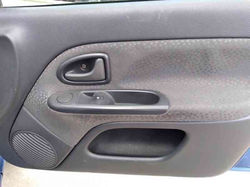 RENAULT CLIO 1.2 STORIA 43kW ČR - foto 25