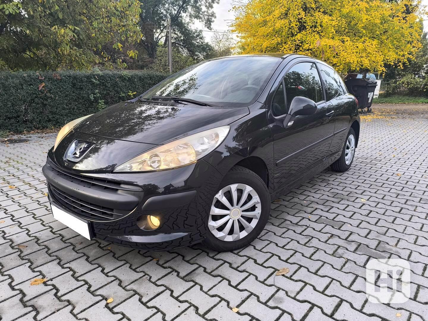 Peugeot 207 1.4 Trendy - foto 1