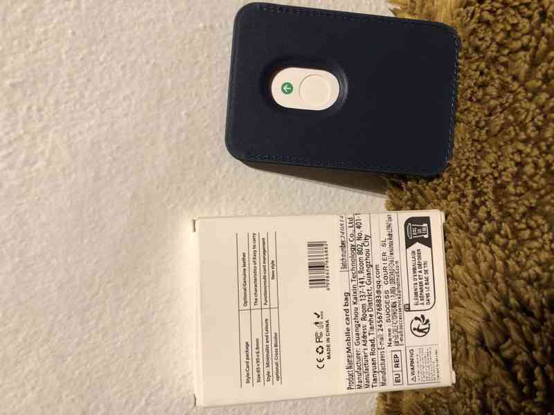 Magnetický kryt na karty na IPhone  - foto 2