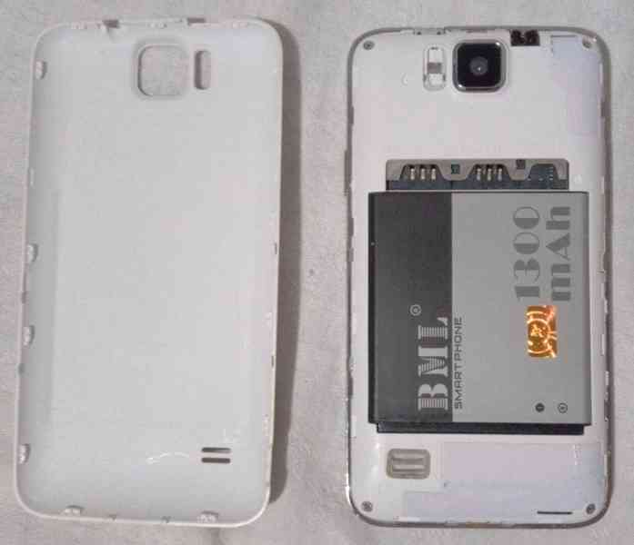 Prodam funkcni mobil BML S55-W slaba baterie - foto 9