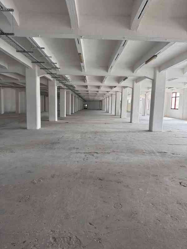 Jaroměř - pronájem skladovacího prostoru 1706 m2 - foto 2