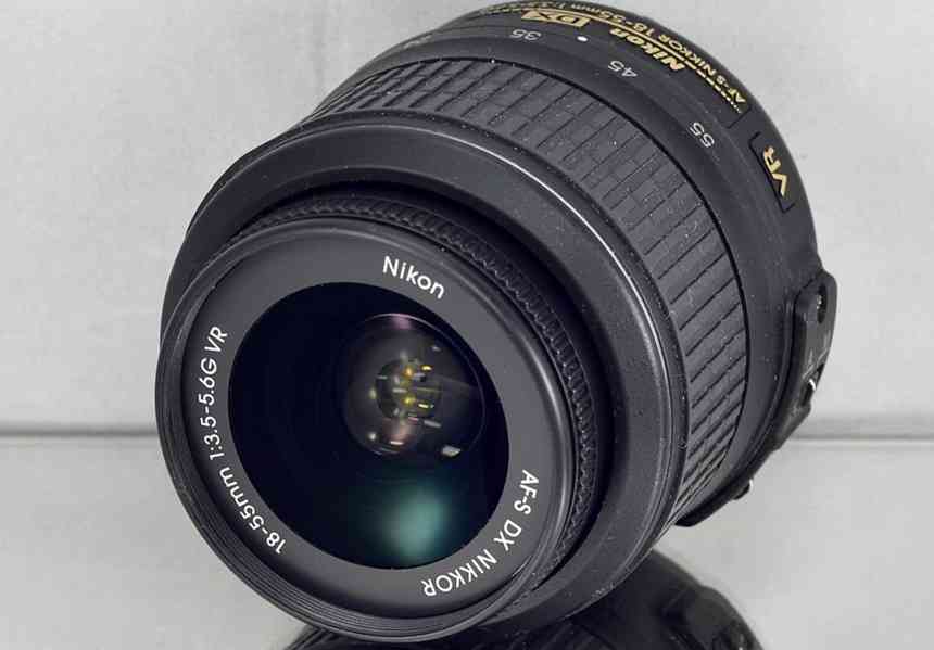 NIKON AF-S DX NIKKOR 18-55mm f/3.5-5.6 G VR**DX - foto 4