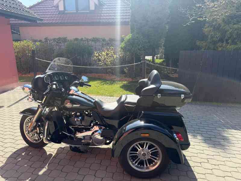 Harley-Davidson Tri Glide Ultra - foto 2