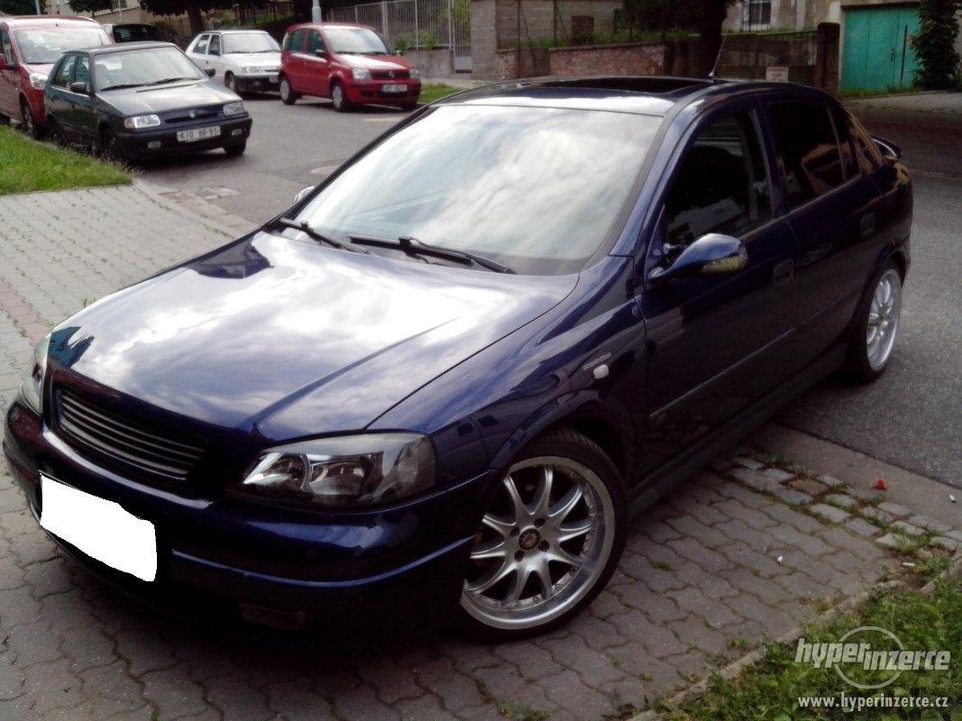 Prodám Opel Astra 1,6 16V Sportive - foto 1