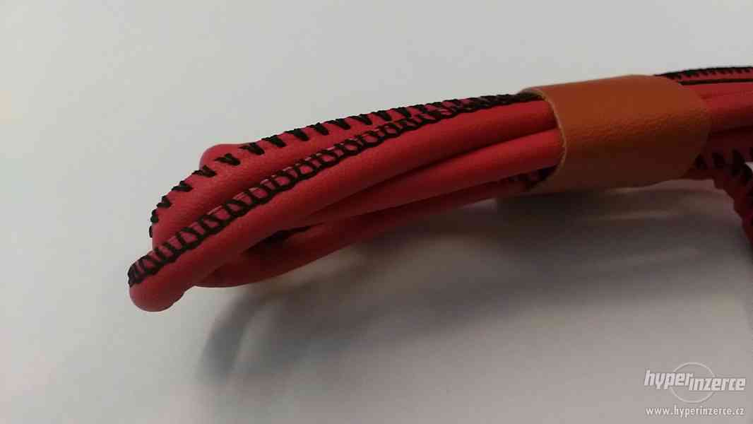 Datový kabel USB / micro USB, 1m, kůže, červený - foto 5