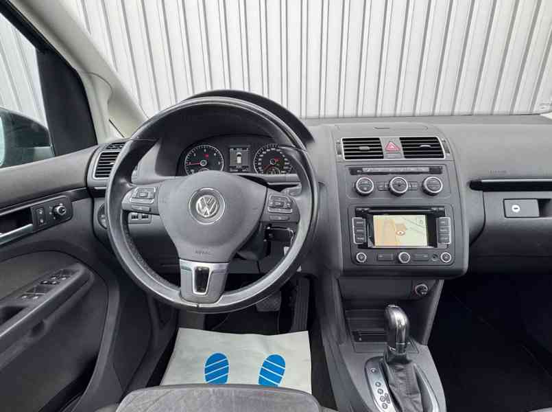 Volkswagen Touran 2,0TDI Highline DSG 130kw - foto 10