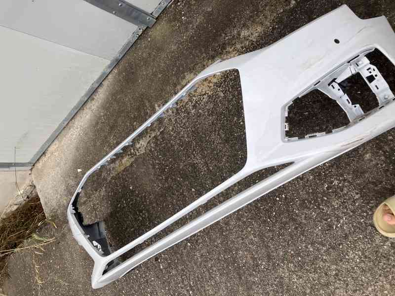 PREDNI NARAZNIK Audi A4 B9 8W lift 19- cerny pdc - foto 6