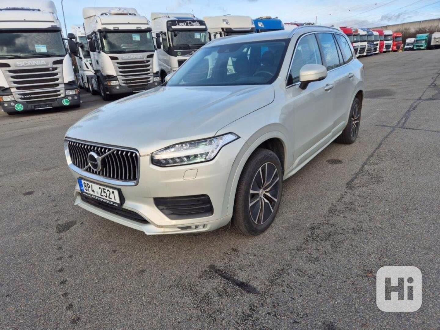 VOLVO XC90 AWD Momentum, 173kW - foto 1