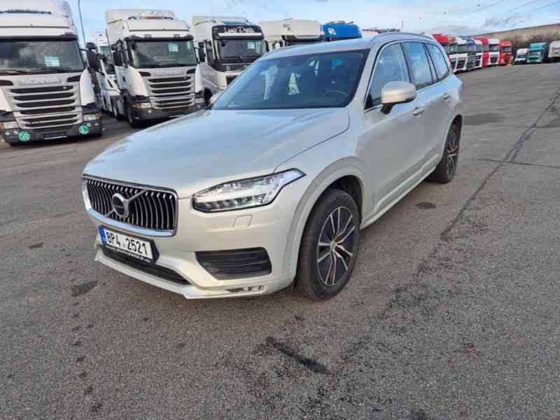 VOLVO XC90 AWD Momentum, 173kW - foto 1