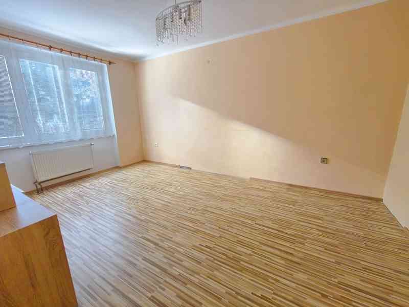 Jaroměř - podnájem bytu 3+1 s balkonem - foto 5