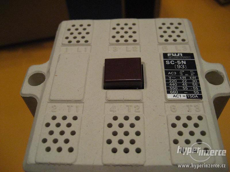 stykač FUJI 120V SC-5N (93) +relé přetížení - foto 2