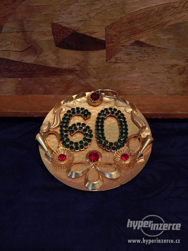 Slavnostní kovová medaile - 60 let - foto 1