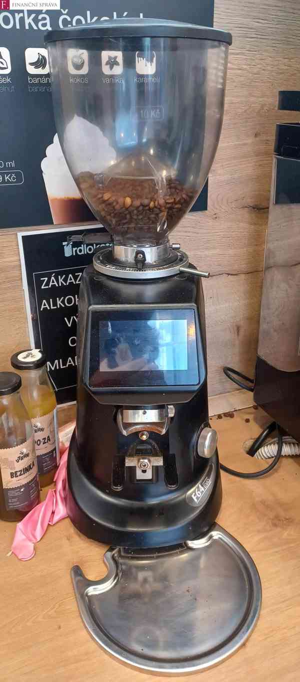 vybavení stánku na trdelník - foto 4