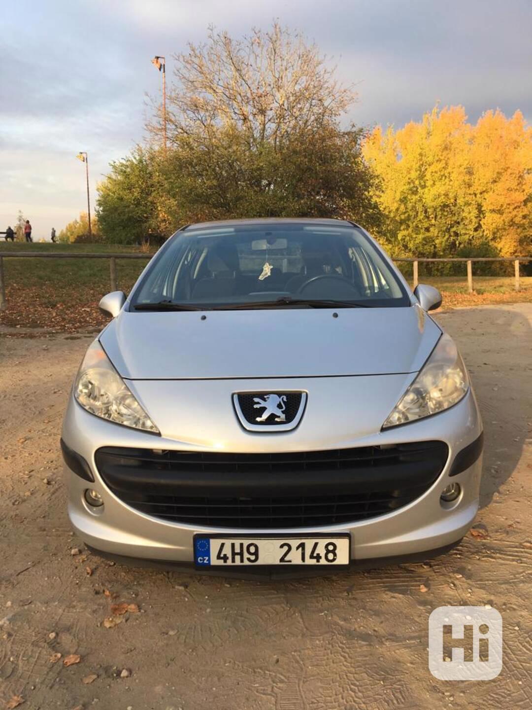 Peugeot 207 Panoramatická střecha - foto 1