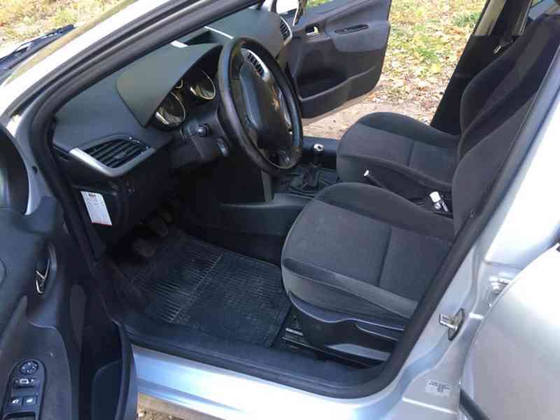 Peugeot 207 Panoramatická střecha - foto 19