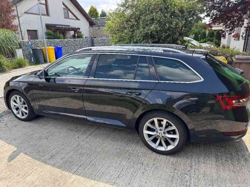 Škoda Superb 2,0   TDI 110kW - foto 7