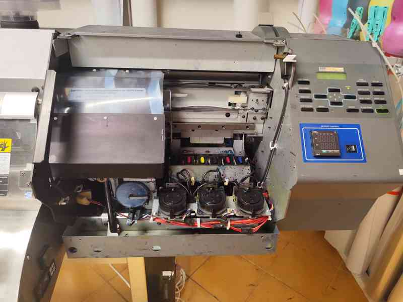 Roland SolJet Pro II SC-545EX Print & Cut (137 cm) - foto 7
