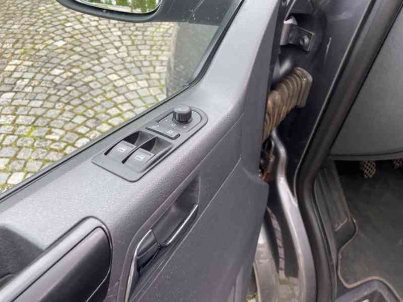 Volkswagen T5 Multivan 2.0TDI 103kw - foto 6