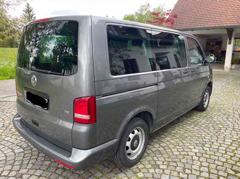 Volkswagen T5 Multivan 2.0TDI 103kw - foto 13