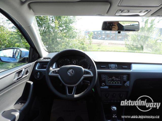 Škoda Rapid 1.2, benzín, r.v. 2015 - foto 34