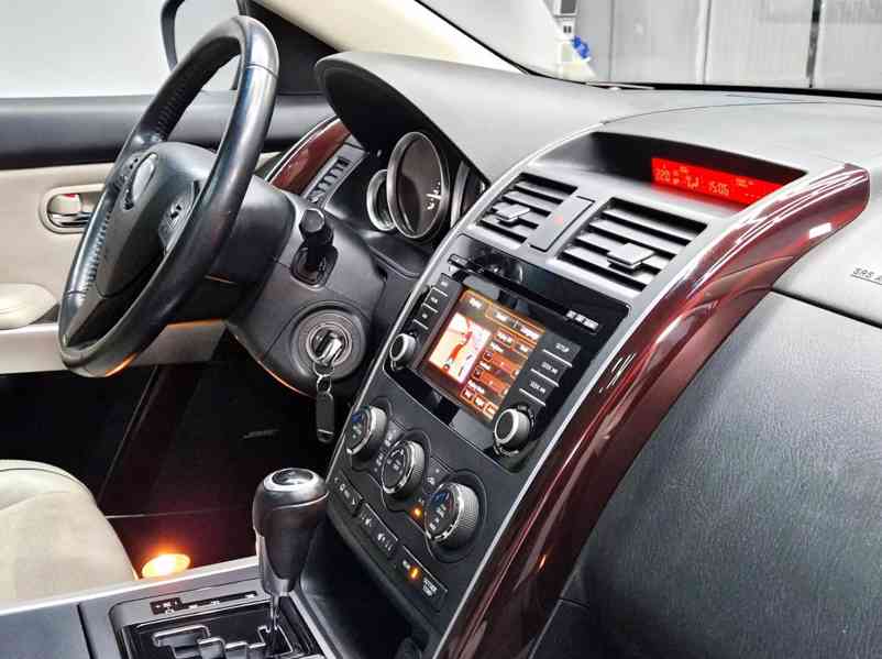 Mazda CX-9 3,7i  V6 benzín 204kw - foto 18
