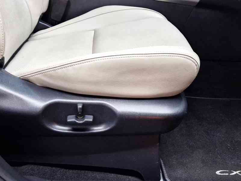 Mazda CX-9 3,7i  V6 benzín 204kw - foto 28