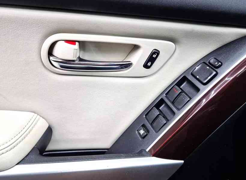 Mazda CX-9 3,7i  V6 benzín 204kw - foto 30