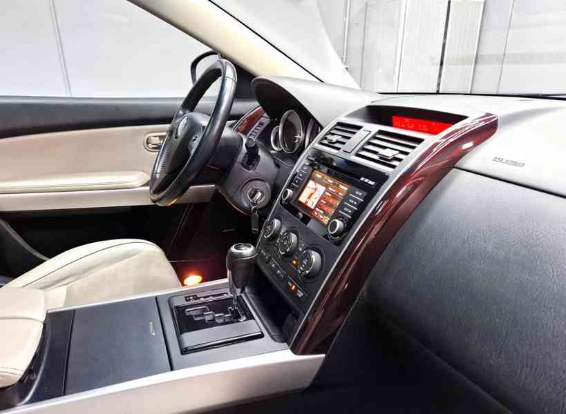 Mazda CX-9 3,7i  V6 benzín 204kw - foto 17