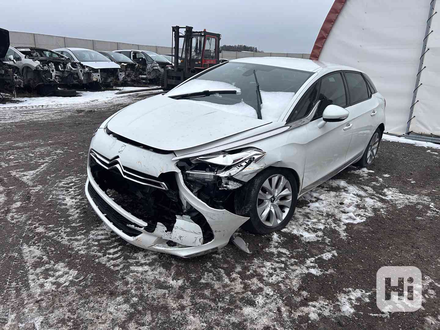 Citroen DS5 2,0 HDI 133KW AHW prodám díly z vozu - foto 1