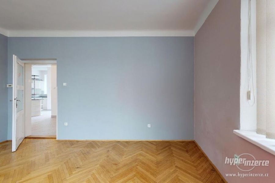 Prodej zděného bytu 4+1 (OV) 108 m2, zahrada a parkovací místo v Pelhřimově - foto 12