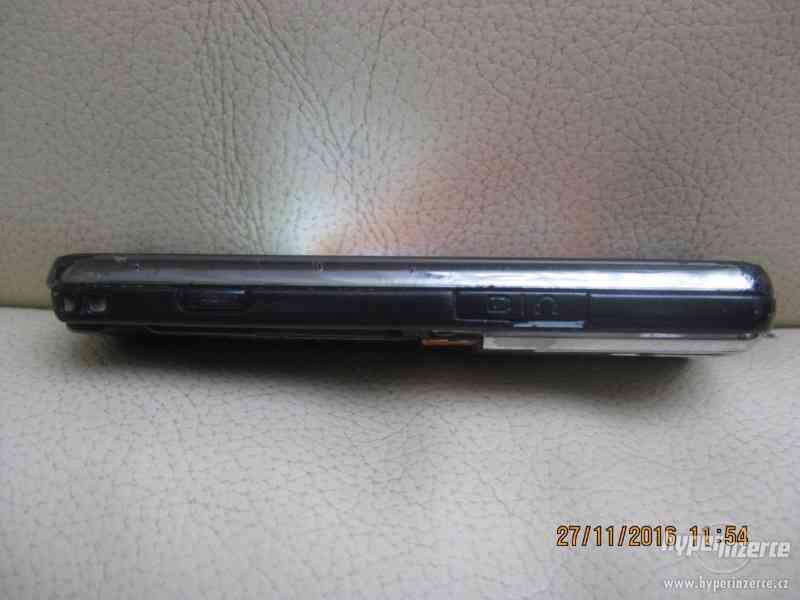 Samsung SGH-F480, plně funkční telefon s češtinou - foto 23