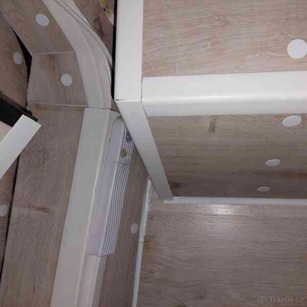 Obytná dodávka vw crafter  - foto 4