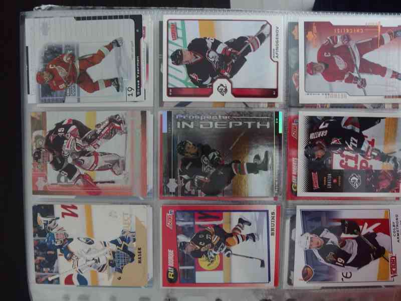 Prodám album hokejových karet NHL - foto 2
