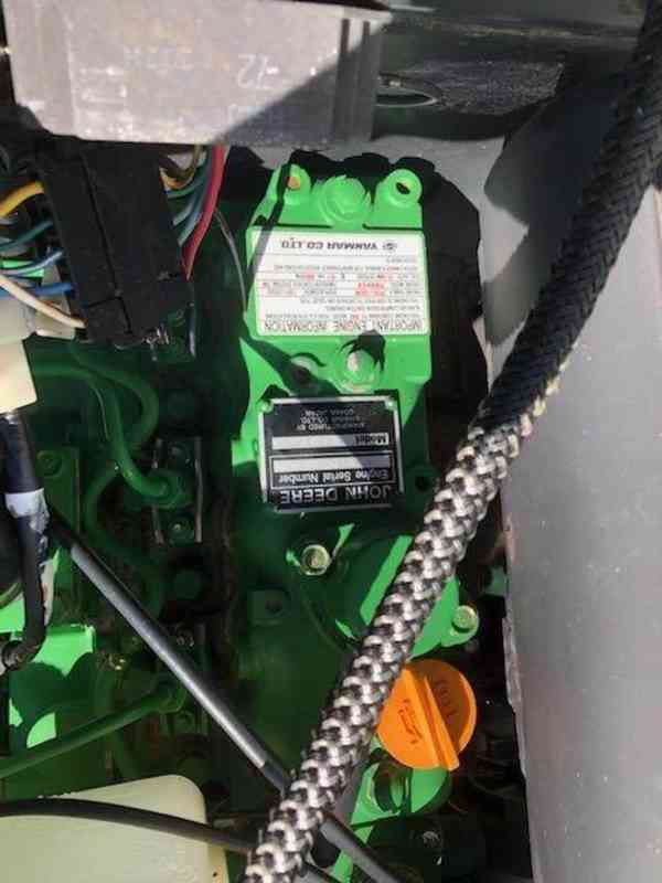 Traktor John Deere 790 - foto 9