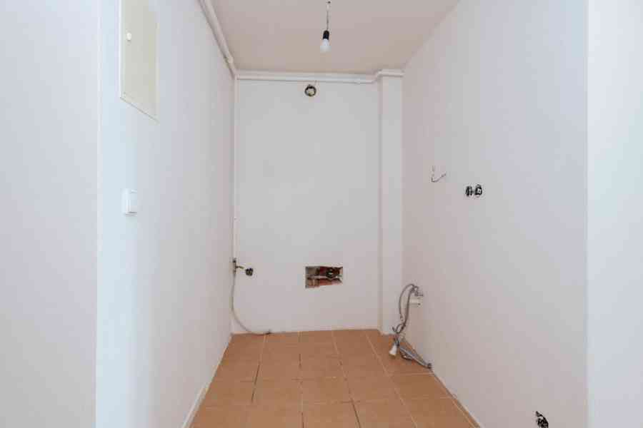 Prodej bytu 4+1, plocha 99,6 m2,  3. NP,  Praha 10 Hostivař - foto 9