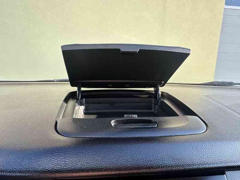 SsangYong Korando 2.0XDi 4x4/1MAJ/129kW/Výhřev - foto 23