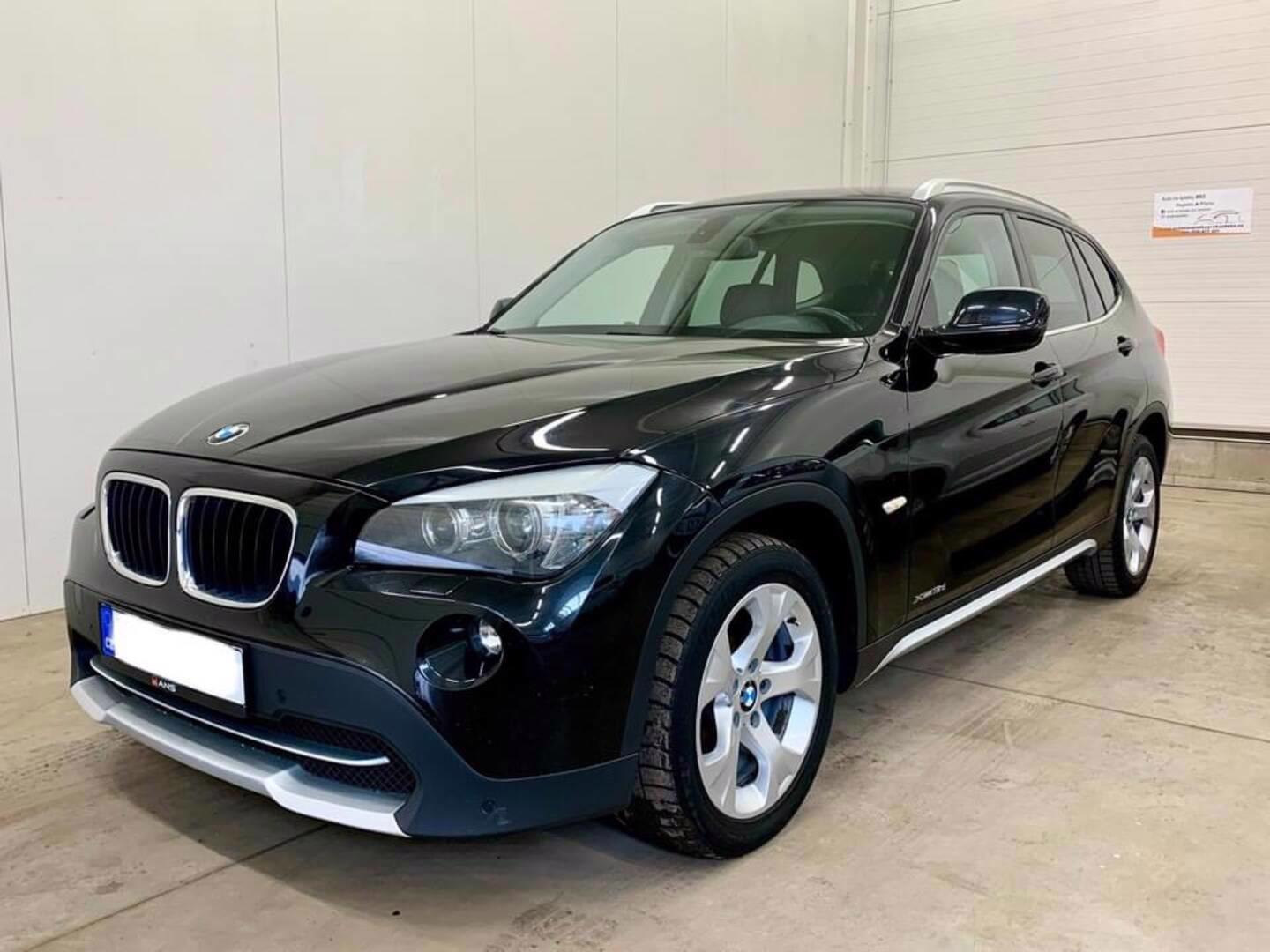 BMW X1 18d xDrive AT BEZ