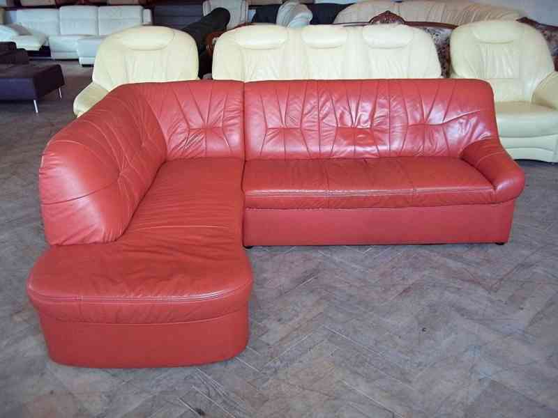  086 Kožená rohová sedací souprava sedačka červená  - foto 2
