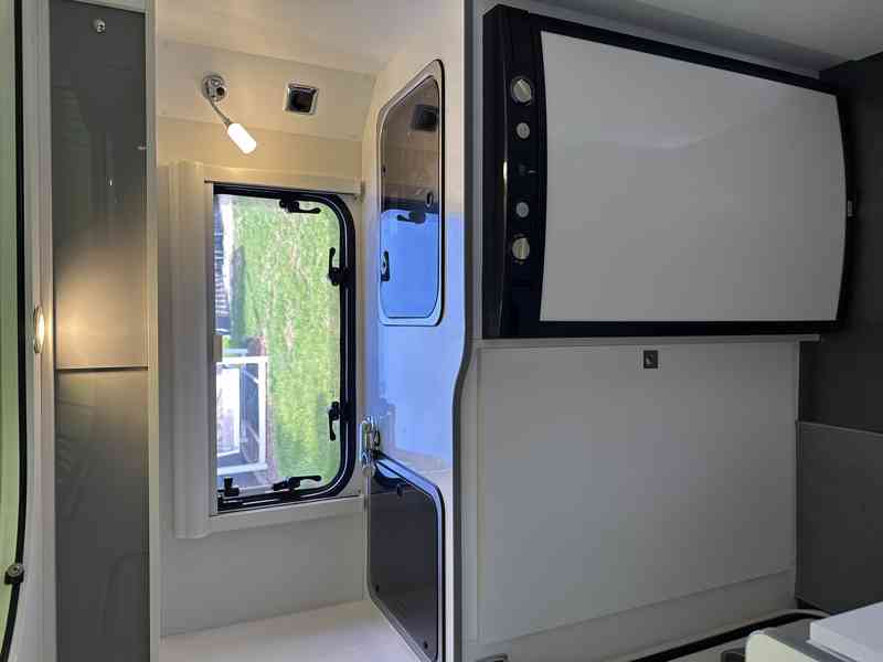Caravelair Silver Mini 290, 2017, PŘEDSTAN+ZVEDACÍ STŘECHA - foto 12