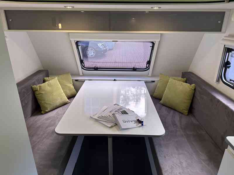 Caravelair Silver Mini 290, 2017, PŘEDSTAN+ZVEDACÍ STŘECHA - foto 10