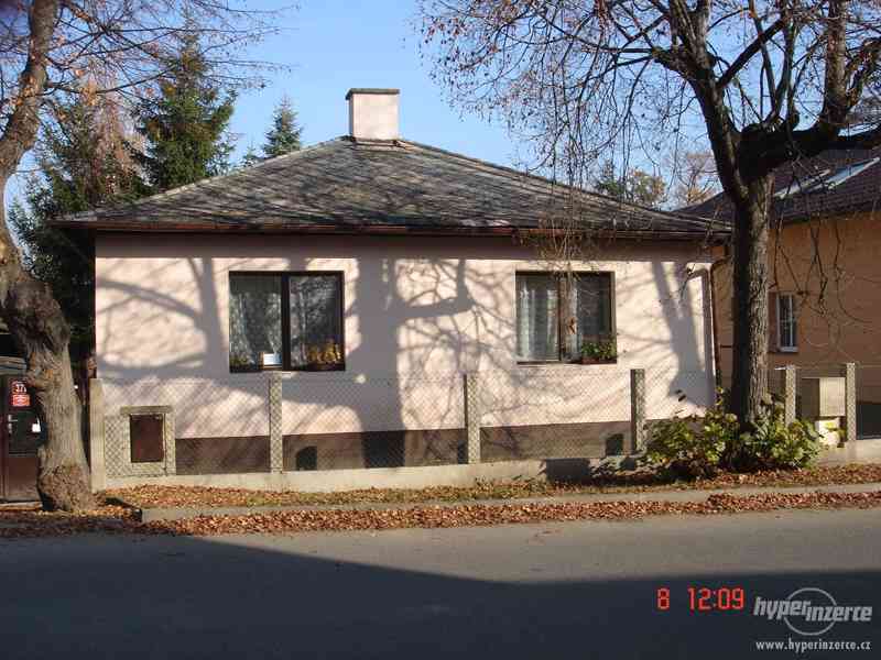 Prodej samostatného RD, 4+kk, pozemek 500 m2, Praha 14 - Hos - foto 1