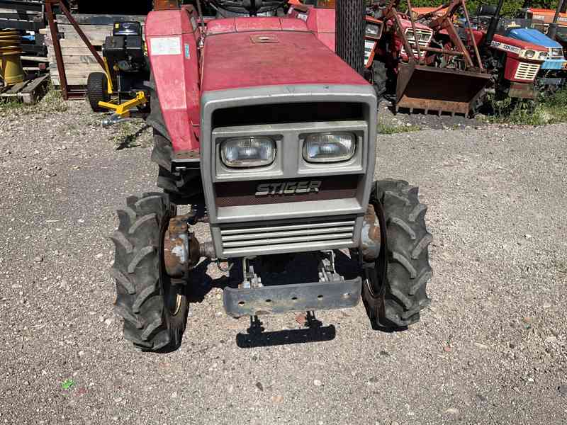 Japonský traktor Shibaura SD 2243, výkon 22 Hp,4x4 - foto 5