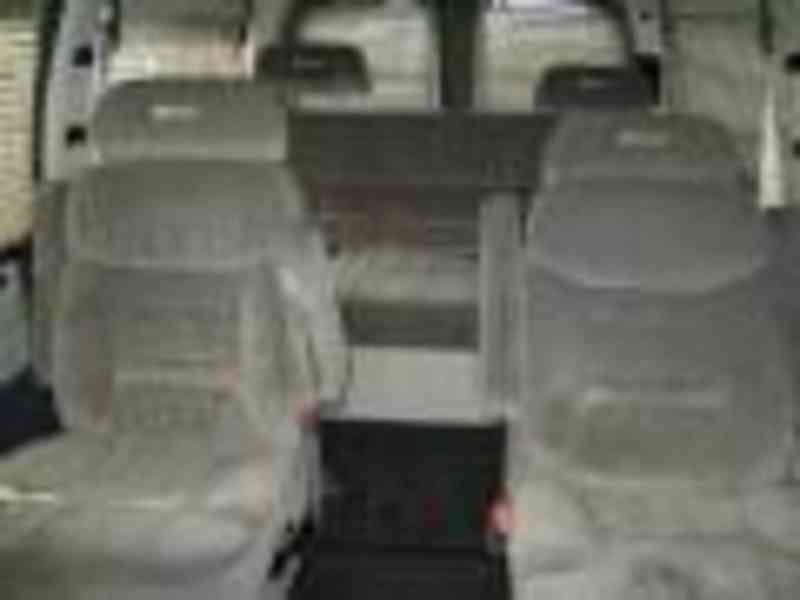 Osobní dodávka GMC Savana Toto je osobní dodávka 1500 GMC Sa - foto 3