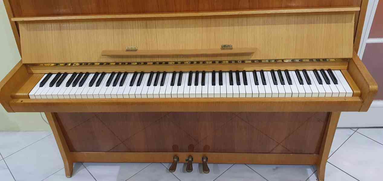 Prodám pianino PETROF – model 105-111 - foto 2