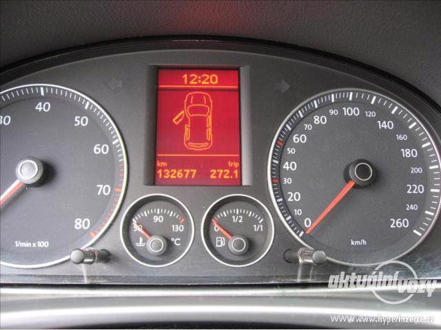 Volkswagen Touran 1.4, benzín, vyrobeno 2007 - foto 7