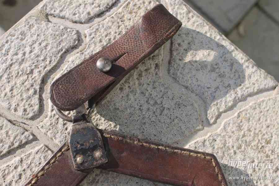 Koupím starý rakouský závěsník na lopatku nebo i s lopatkou - foto 3