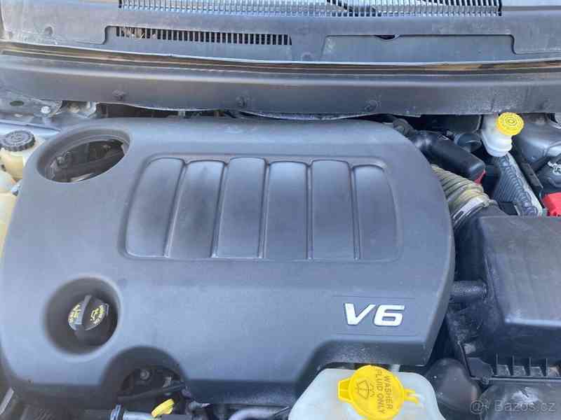 Dodge Journey 3,6   JOURNEY - foto 15