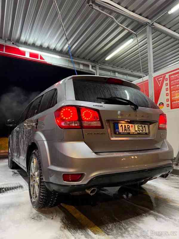 Dodge Journey 3,6   JOURNEY - foto 19