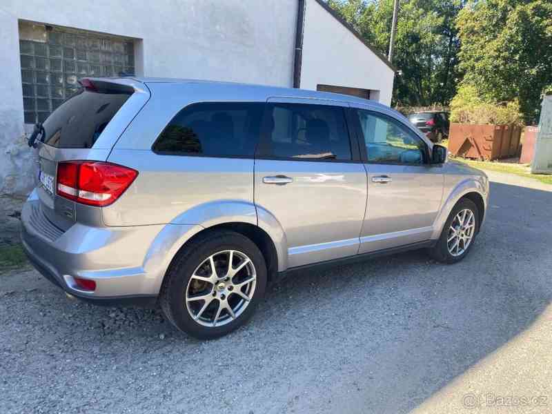 Dodge Journey 3,6   JOURNEY - foto 11